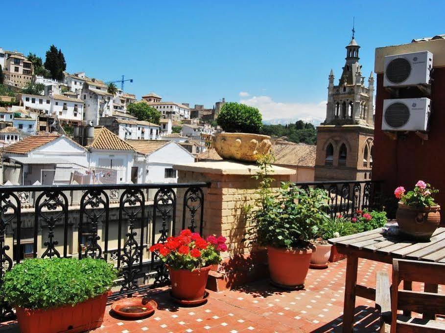 Hostal Londres Grenada Zewnętrze zdjęcie